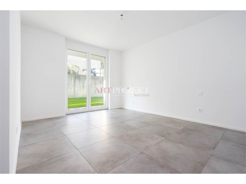 MODERNO 2.5 LOCALI CON GIARDINO PRIVATO – OGGETTO A REDDITO / ArtProjekt SA