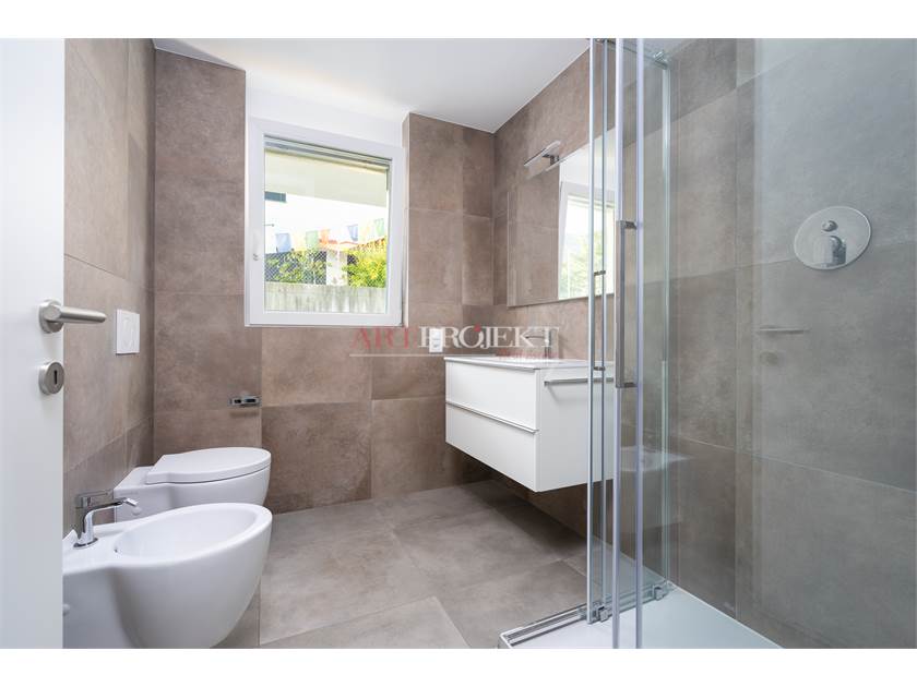 MODERNO 2.5 LOCALI CON GIARDINO PRIVATO – OGGETTO A REDDITO / ArtProjekt SA