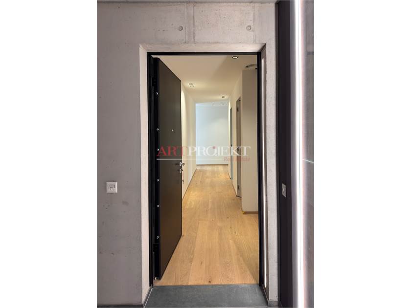 RAFFINATO APPARTAMENTO DI 3.5 LOCALI A MASSAGNO / ArtProjekt SA