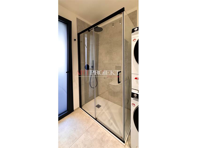 RAFFINATO APPARTAMENTO DI 3.5 LOCALI A MASSAGNO / ArtProjekt SA