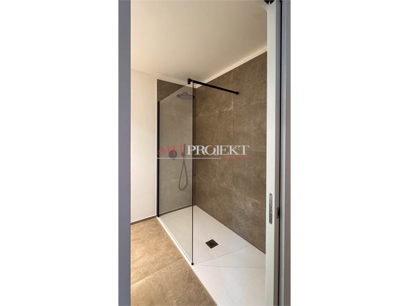 RAFFINATO APPARTAMENTO DI 3.5 LOCALI A MASSAGNO / ArtProjekt SA