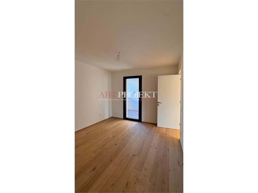 RAFFINATO APPARTAMENTO DI 3.5 LOCALI A MASSAGNO / ArtProjekt SA