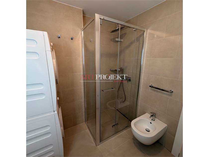 Green Corner – Appartamento Ammobiliato in Prima Locazione a Paradiso Libero da subito / ArtProjekt SA