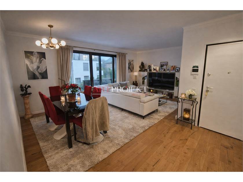 Massagno (TI) – Luminoso 4.5 locali con 2 posti auto in autorimessa / ArtProjekt SA