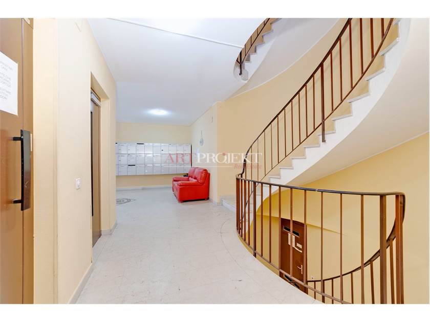 Chiasso – Income-generating residential building with strong investment potential / ArtProjekt SA