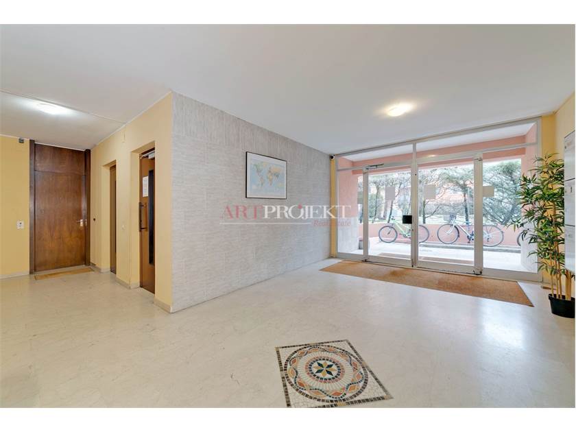 Chiasso – Income-generating residential building with strong investment potential / ArtProjekt SA