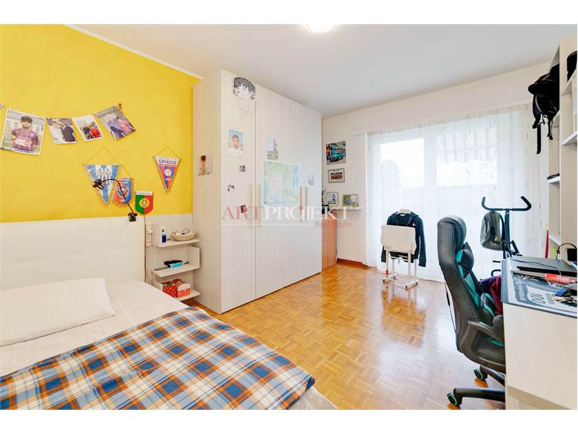 Chiasso – Income-generating residential building with strong investment potential / ArtProjekt SA