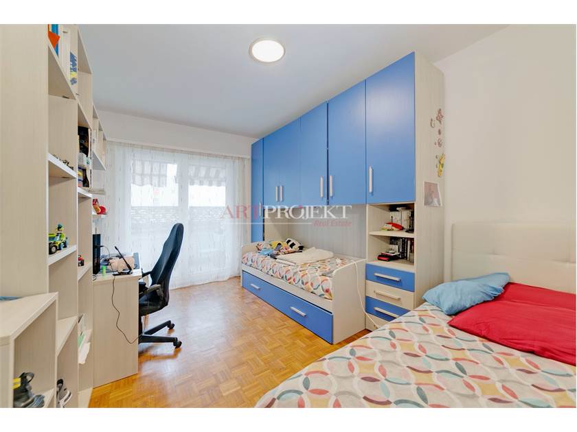 Chiasso – Income-generating residential building with strong investment potential / ArtProjekt SA