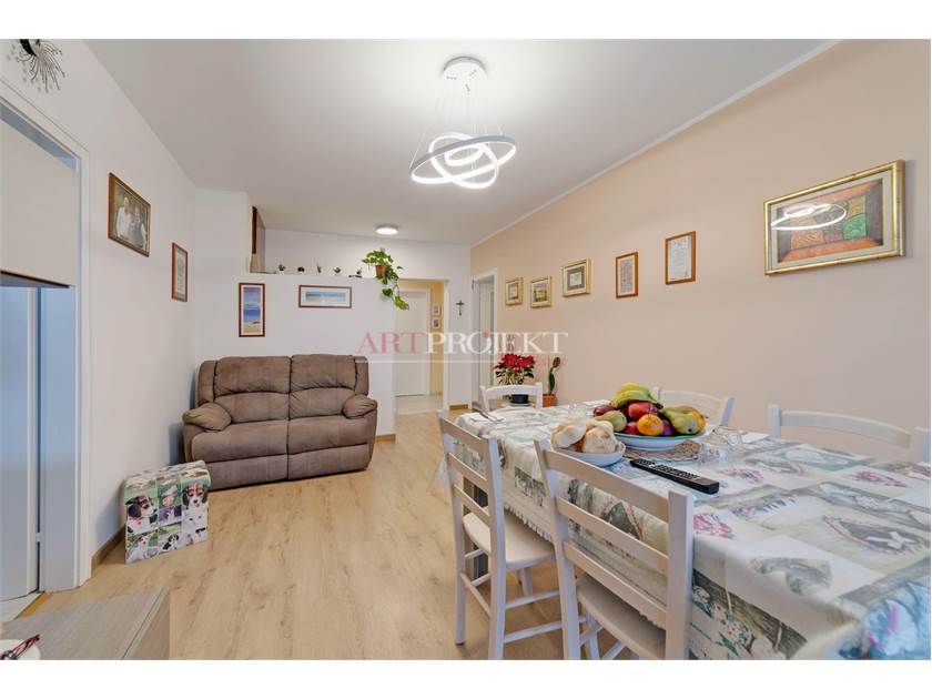 Chiasso – Income-generating residential building with strong investment potential / ArtProjekt SA