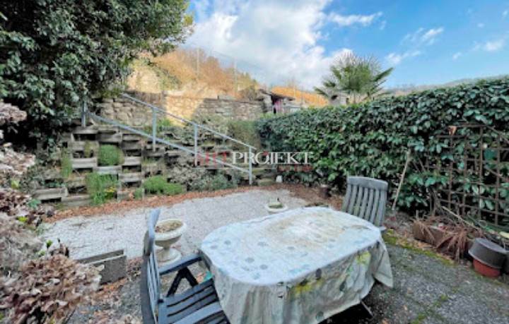 Seseglio (Chiasso) – Terraced house with private garden in a quiet green setting / ArtProjekt SA