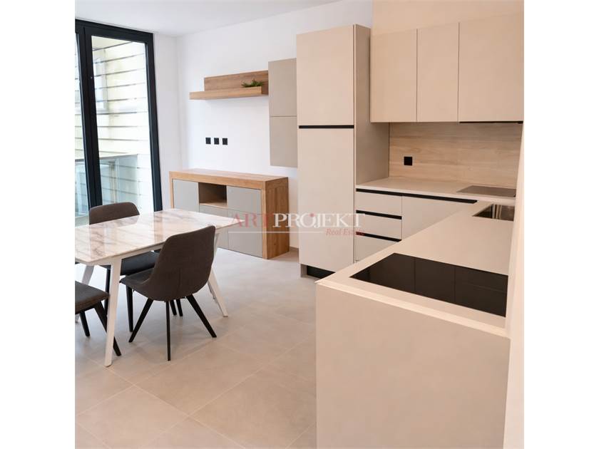 Green Corner – Appartamento Ammobiliato in Prima Locazione a Paradiso Libero da subito / ArtProjekt SA