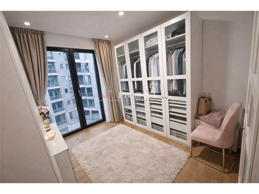 Massagno (TI) – Luminoso 4.5 locali con 2 posti auto in autorimessa / ArtProjekt SA