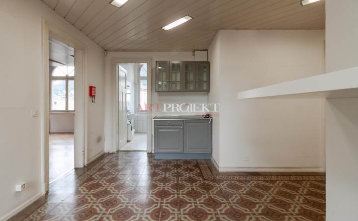 STORICO UFFICIO A LUGANO LORETO / ArtProjekt SA