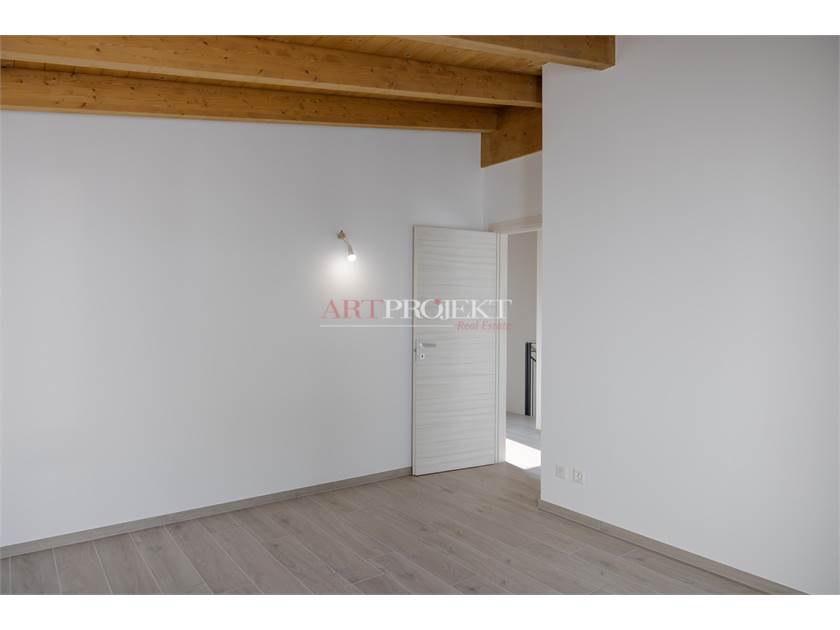 VILLA MINERGIE 4.5 LOCALI A SANT’ANTONINO / ArtProjekt SA