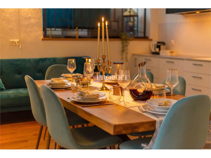 4.5 ARREDATO A BELLINZONA / ArtProjekt SA