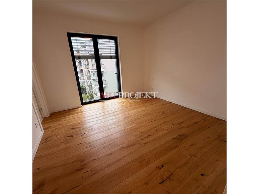 Massagno (TI) – Helle 4.5-Zimmer-Wohnung mit 2 Parkplätzen in der Tiefgarage / ArtProjekt SA